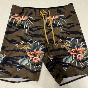 Billabong Sundays| Airlite Floral Print Men's Swim Shorts